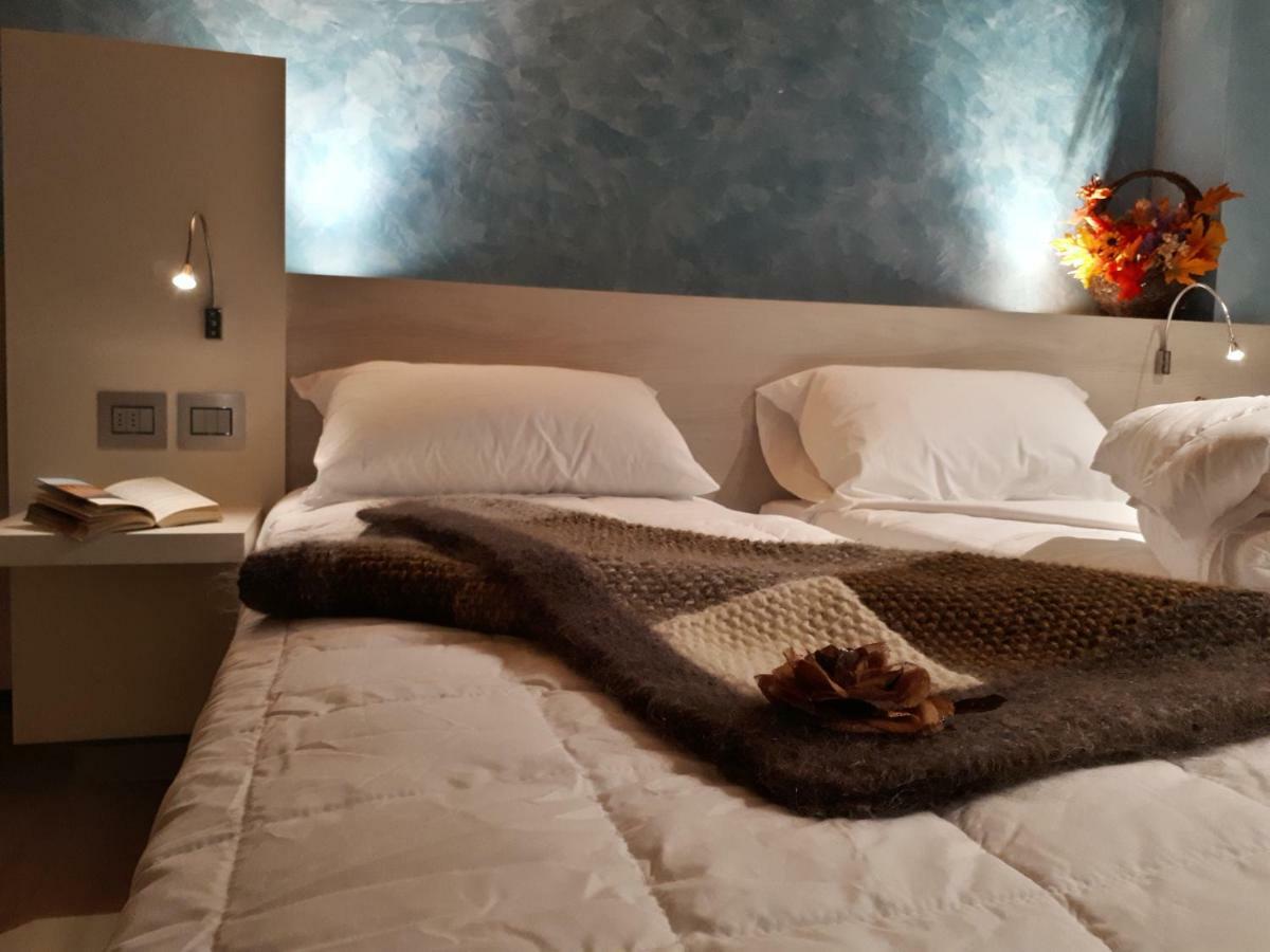 Agriturismo Cabrele Santorso Eksteriør bilde